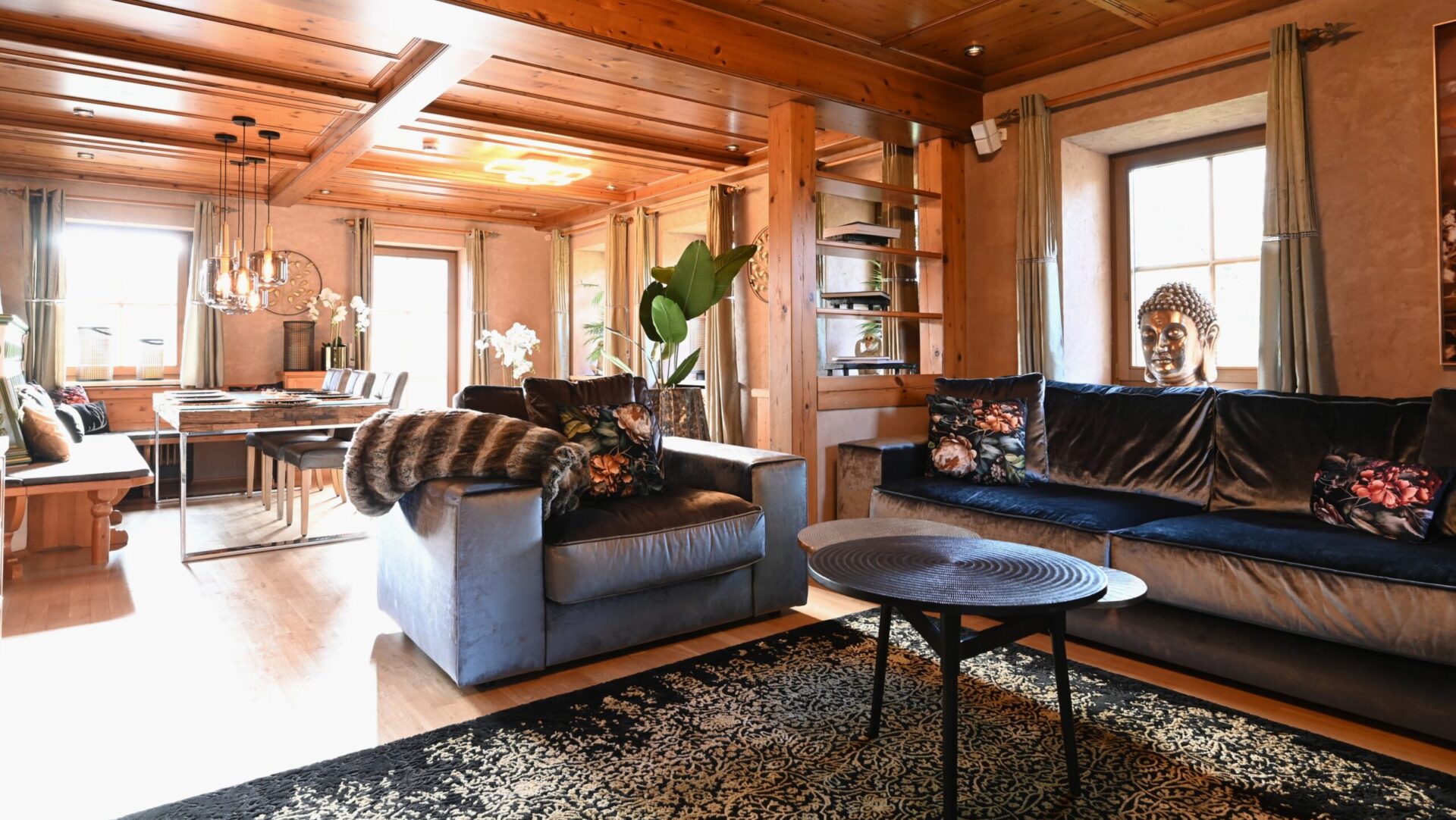 chalet kitzbuehel grand lounge meiser spa resort living room relaxed near dinkelsbuehl hero
