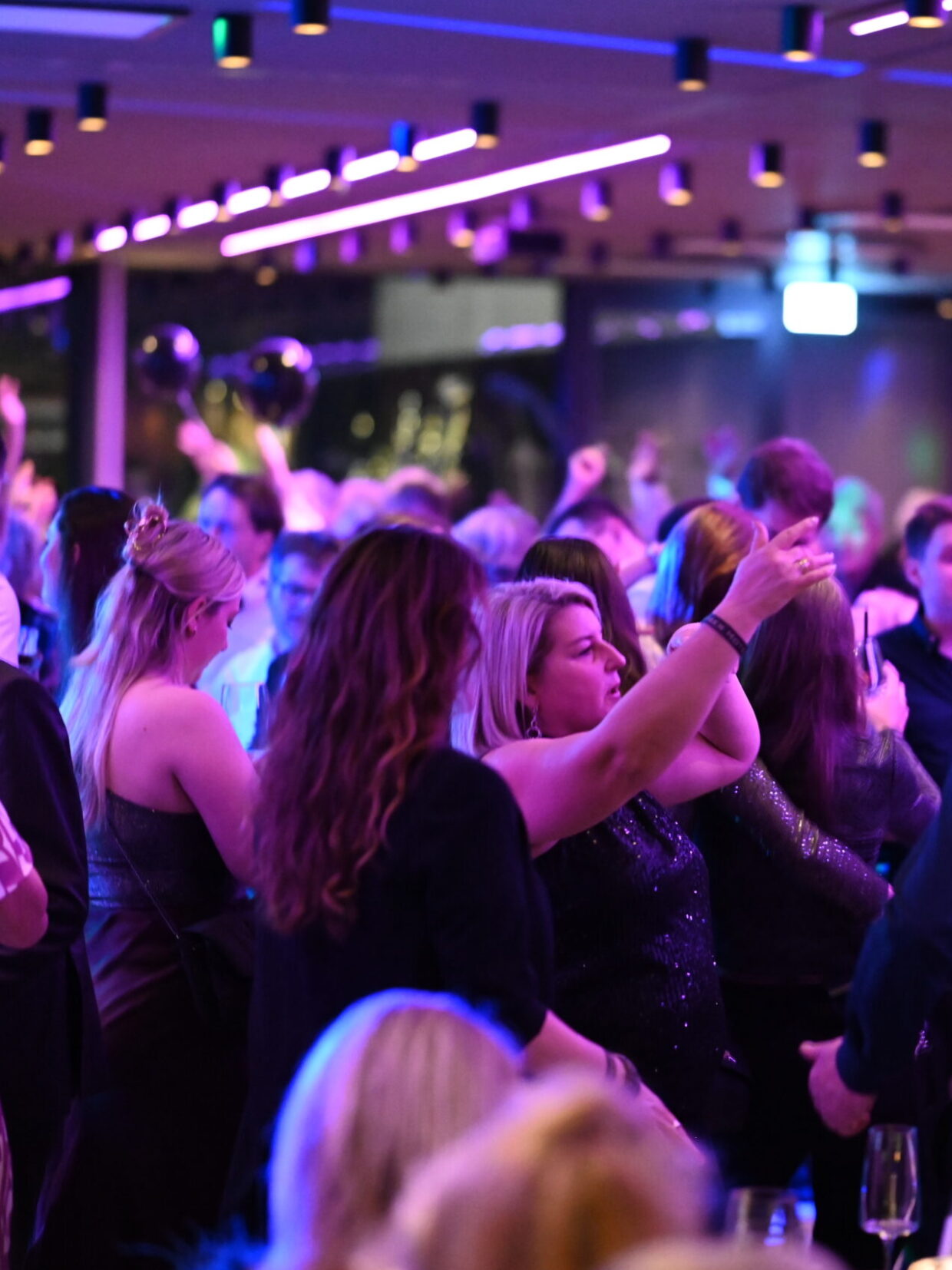 meiser radio 8 platin party plaza dinkelsbühl veranstaltung feiern spaß hoch