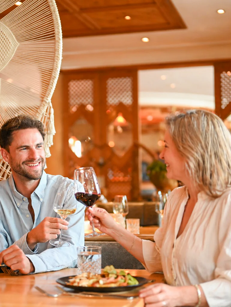 meiser spa resort essen mit mutter im restaurant in neustaedtlein hoch