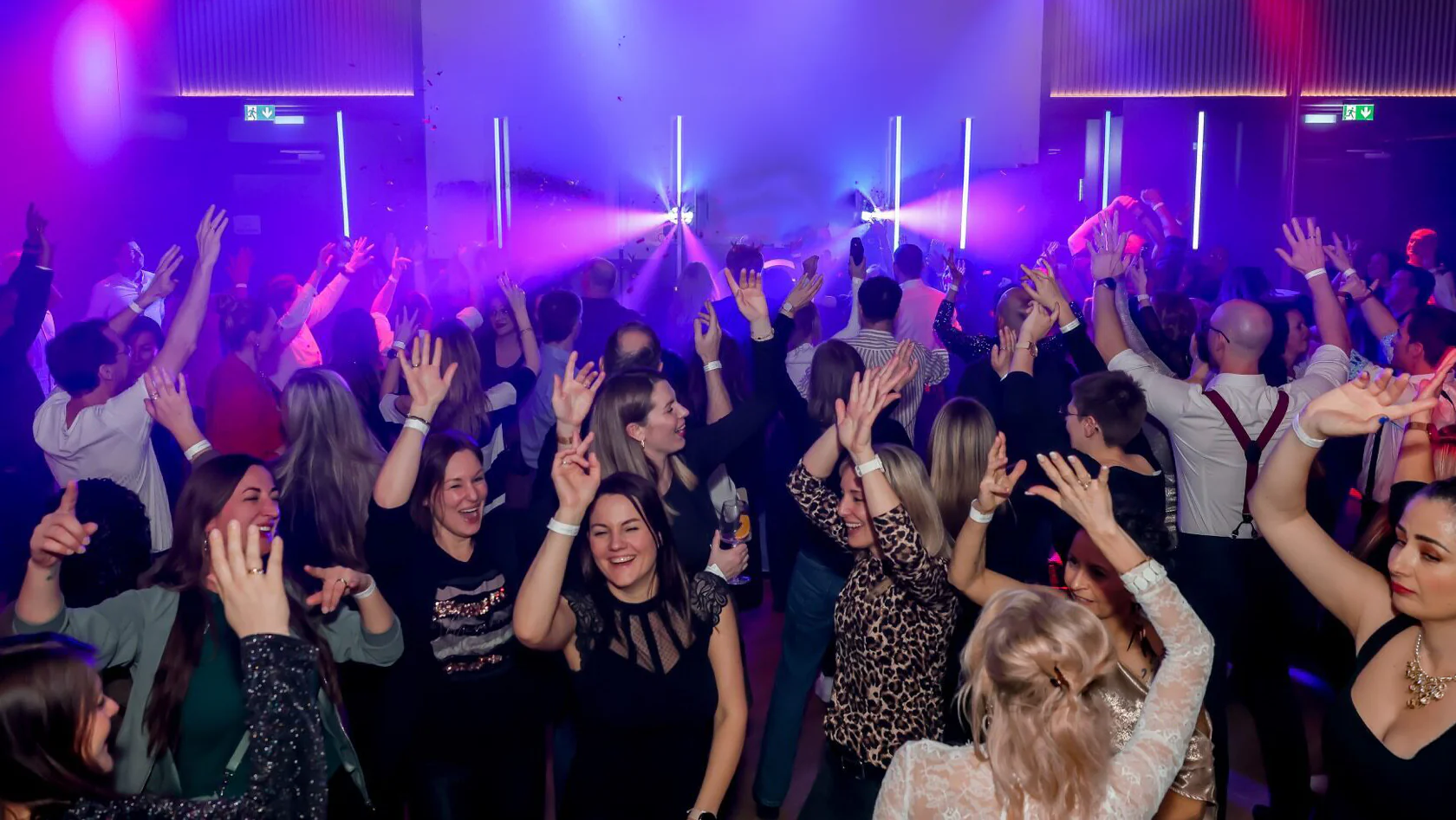 meiser congress plaza 90s flashback party hero