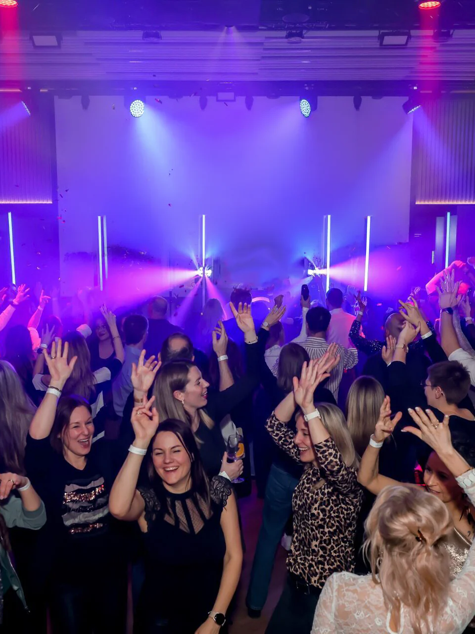meiser congress plaza 90s flashback party hero